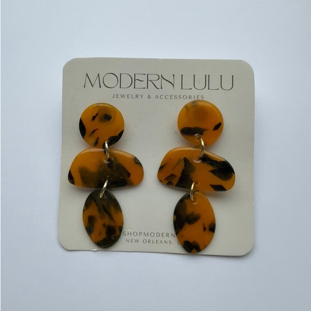 NWT Charli Tortoise Earrings